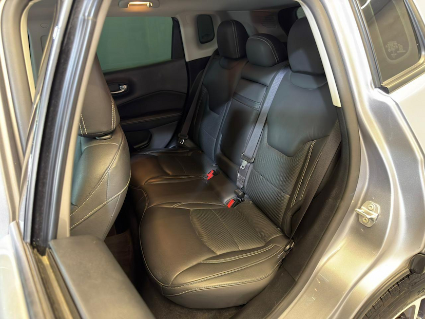 Foto do veículo JEEP COMPASS  SPORT FLEX 2019 51.000 KM 92.900,00