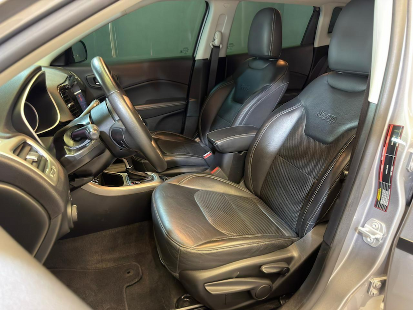 Foto do veículo JEEP COMPASS  SPORT FLEX 2019 51.000 KM 92.900,00