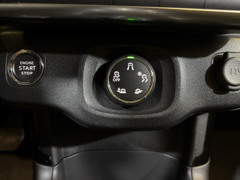 Foto do veículo CITROËN C4 CACTUS C4CACTUS SHINE T 2019 75.250 KM 78.900,00