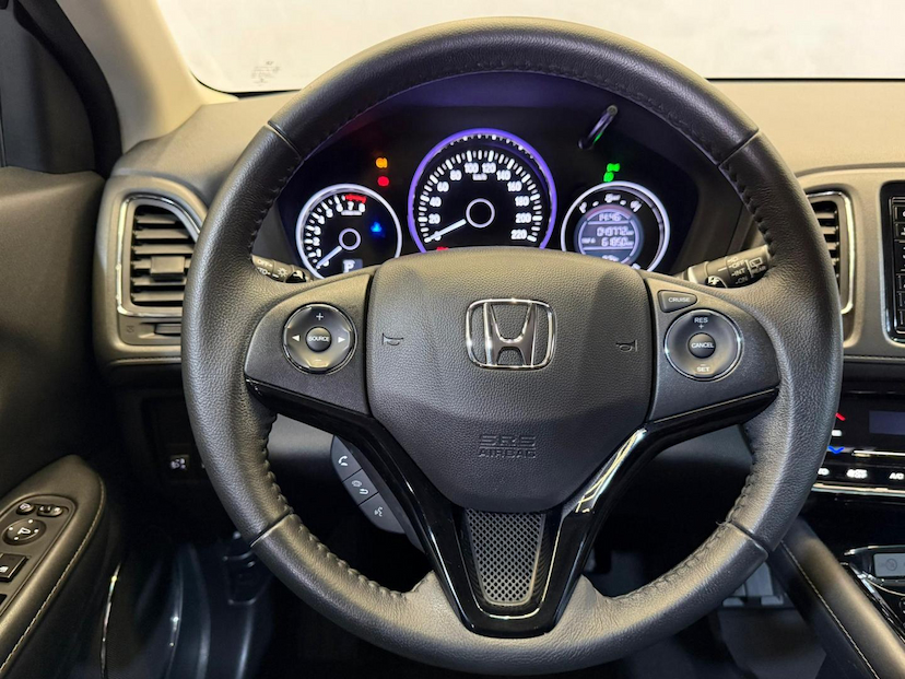 Foto do veículo HONDA HR-V HR-V EXL CVT 2021 49.859 KM 122.900,00