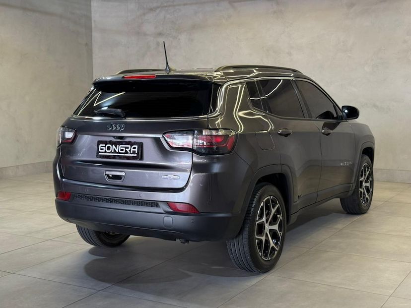 Foto do veículo JEEP COMPASS  LONG T 2025 10.302 KM 155.900,00