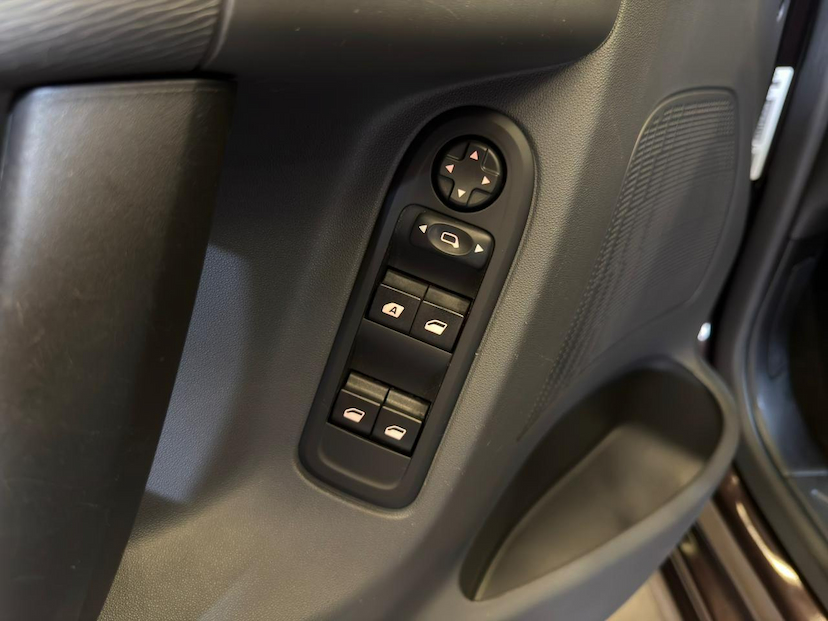 Foto do veículo CITROËN C3  PTECH M TEND 2019 53.100 KM 52.900,00