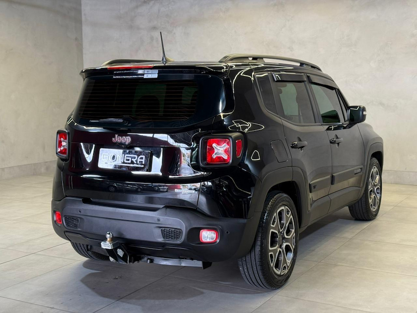 Foto do veículo JEEP RENEGADE  LNGTD AT 2016 93.971 KM 74.900,00