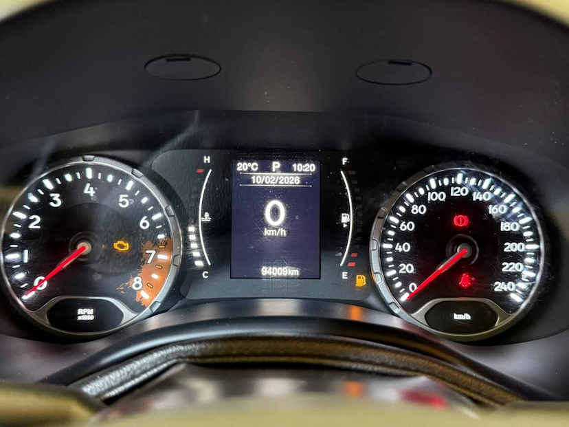 Foto do veículo JEEP RENEGADE  LNGTD AT 2016 93.971 KM 74.900,00