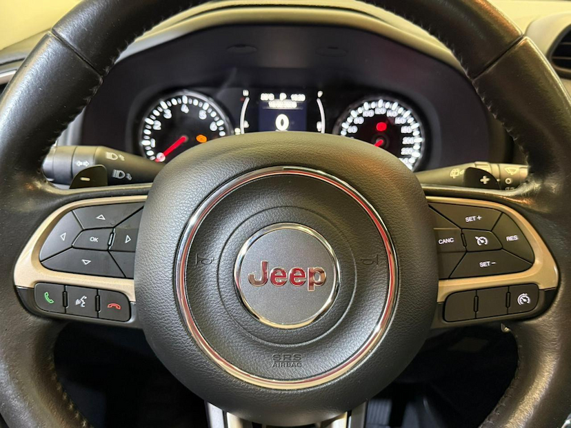 Foto do veículo JEEP RENEGADE  LNGTD AT 2016 93.971 KM 74.900,00