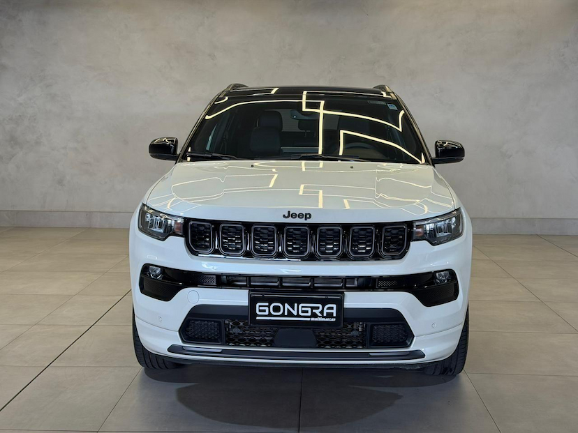 Foto do veículo JEEP COMPASS  SERIE S T 2025 25.837 KM 186.900,00