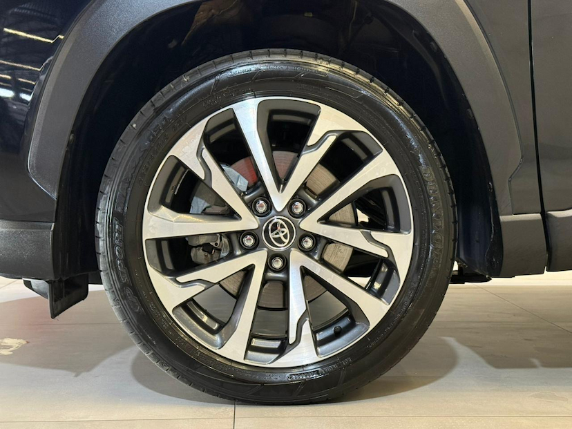 Foto do veículo TOYOTA COROLLA CROSS  XRE 2.0 16V FLEX AUT 2023 39.954 KM 143.900,00