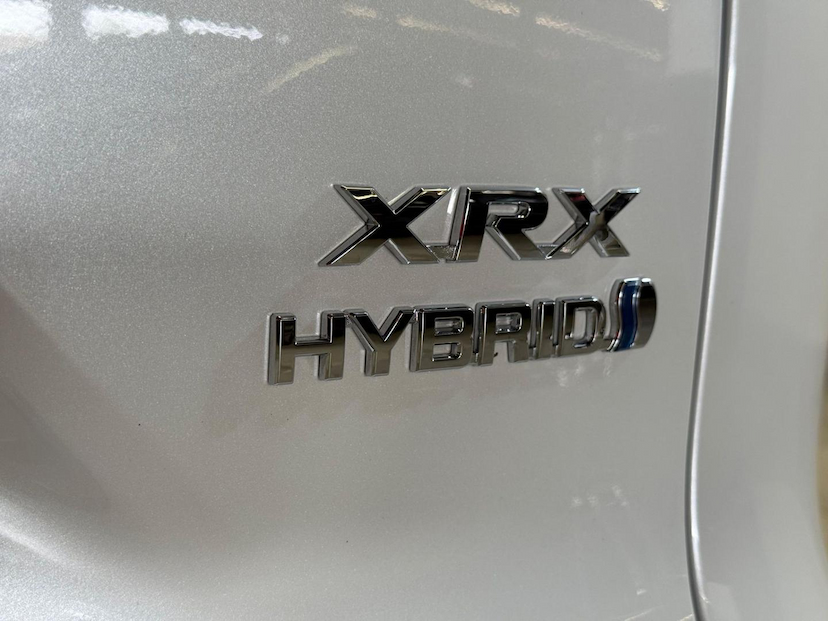 Foto do veículo TOYOTA COROLLA CROSS  XRX HYBRID 2023 25.000 KM 166.900,00