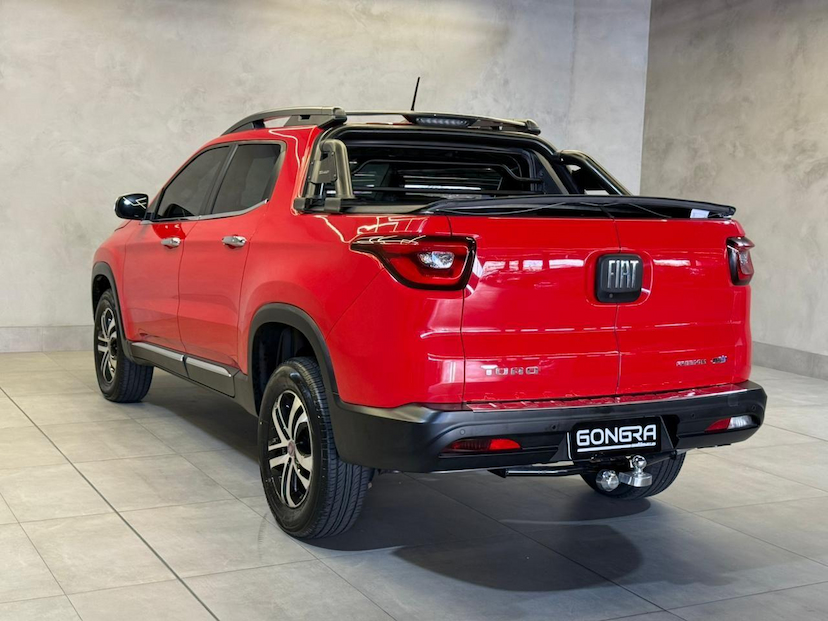 Foto do veículo FIAT TORO  FREEDOM AT9 2017 80.500 KM 90.900,00