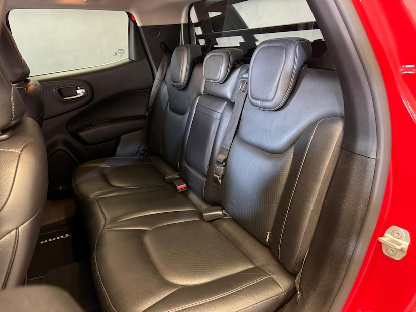 Foto do veículo FIAT TORO  FREEDOM AT9 2017 80.500 KM 90.900,00