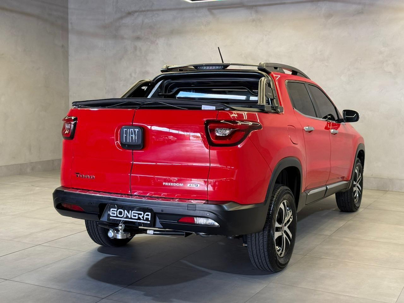 Foto do veículo FIAT TORO  FREEDOM AT9 2017 80.500 KM 90.900,00