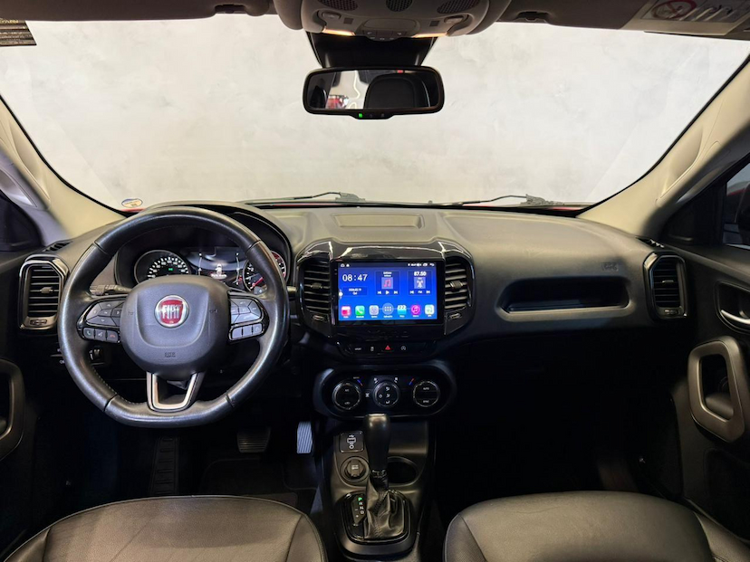 Foto do veículo FIAT TORO  FREEDOM AT9 2017 80.500 KM 90.900,00