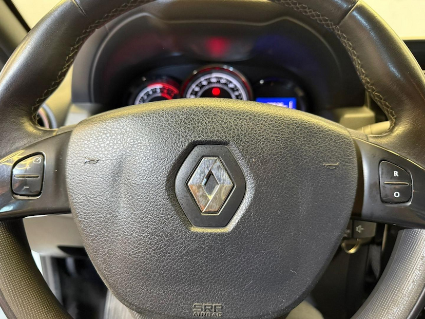 Foto do veículo RENAULT DUSTER OROCH OROCH DYN 16 SCE 2017 79.891 KM 74.900,00
