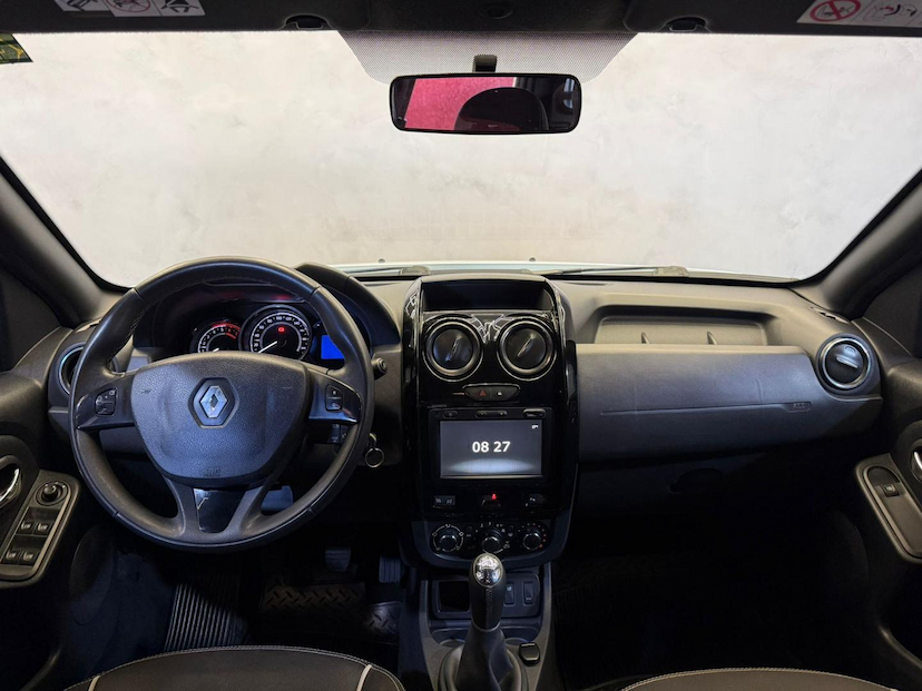 Foto do veículo RENAULT DUSTER OROCH OROCH DYN 16 SCE 2017 79.891 KM 74.900,00