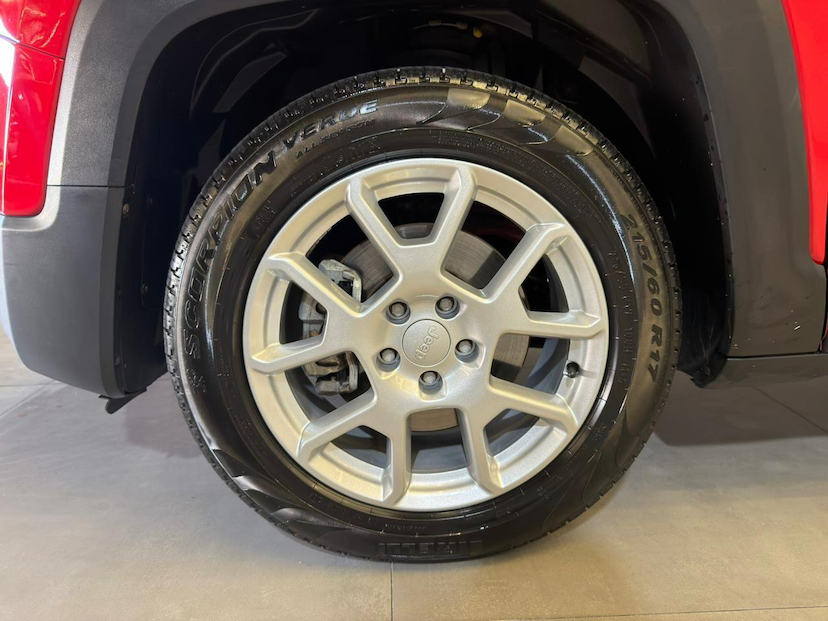 Foto do veículo JEEP RENEGADE  SPORT AT 2019 86.945 KM 74.900,00