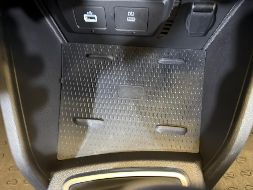 Foto do veículo RENAULT DUSTER  ICOUT TCE 2026 3.600 KM 125.900,00