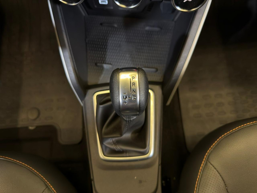 Foto do veículo RENAULT DUSTER  ICOUT TCE 2026 3.600 KM 125.900,00