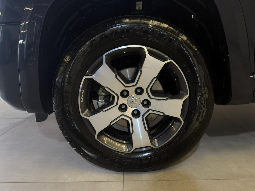 Foto do veículo RAM RAMPAGE  LARAMIE 2.0 2024 16.808 KM 202.900,00