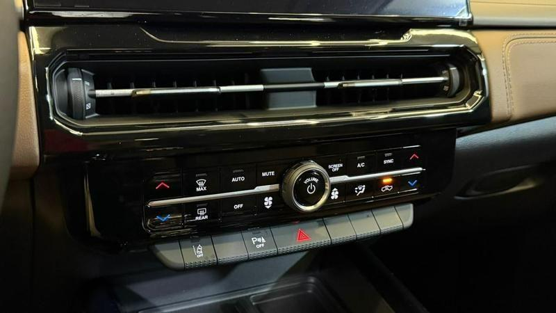 Foto do veículo RAM RAMPAGE  LARAMIE 2.2 TB CD 4X4 DIE. AUT. 2025 18.598 KM 219.900,00