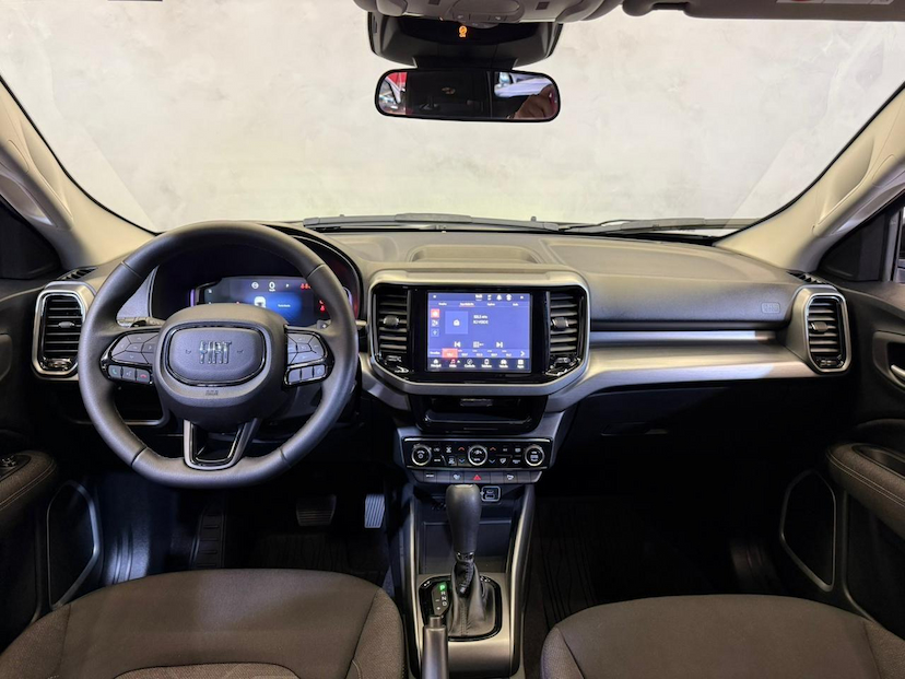 Foto do veículo FIAT TORO  FREED T270 AT6 2025 13.000 KM 136.900,00