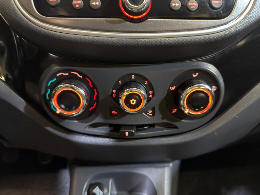 Foto do veículo FIAT PALIO  ATTRACTIV 1.0 2017 30 KM 54.900,00