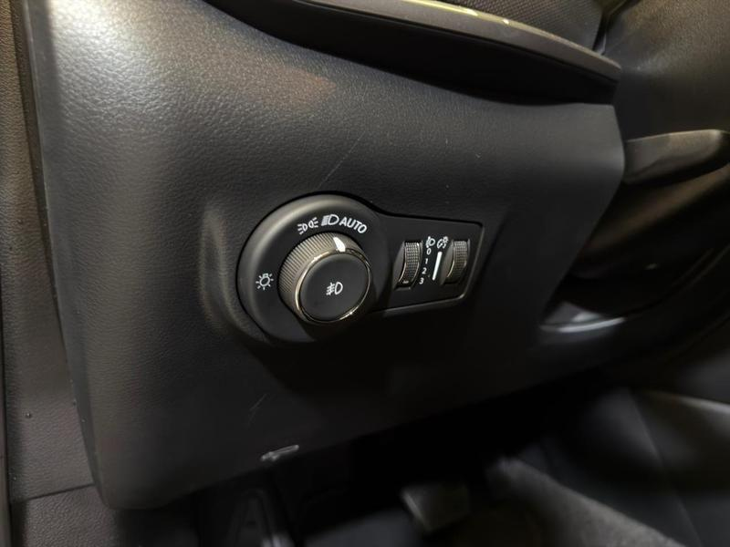 Foto do veículo JEEP COMPASS  LONGITUDE T270 TURBO FLEX AUT. 2025 6.995 KM 152.900,00
