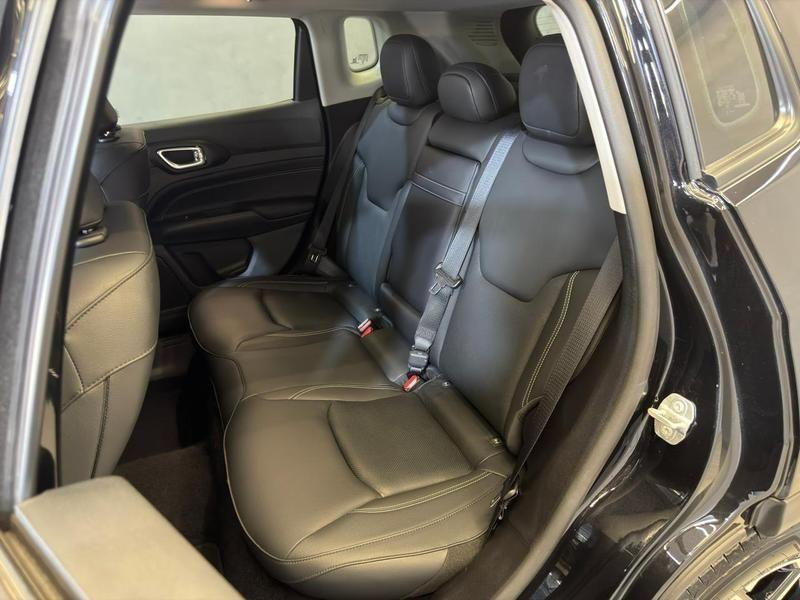 Foto do veículo JEEP COMPASS  LONGITUDE T270 TURBO FLEX AUT. 2025 6.995 KM 152.900,00