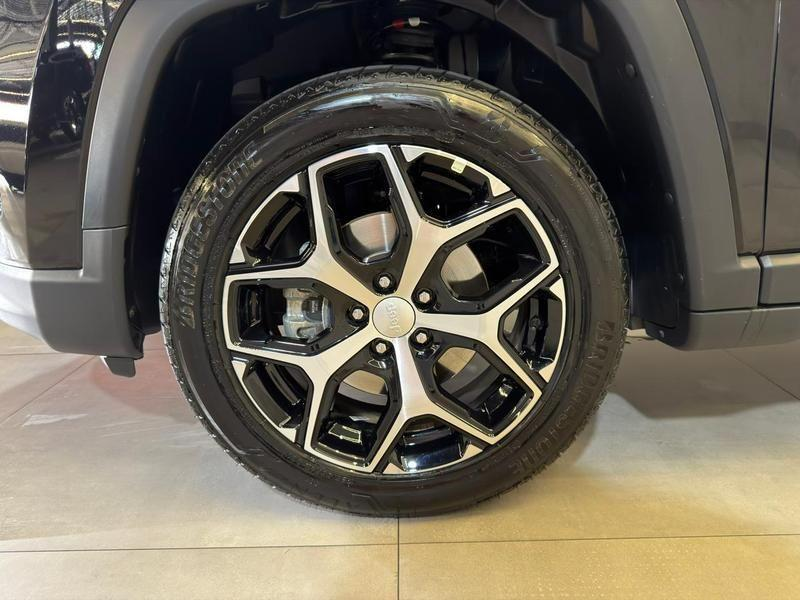 Foto do veículo JEEP COMPASS  LONGITUDE T270 TURBO FLEX AUT. 2025 6.995 KM 152.900,00