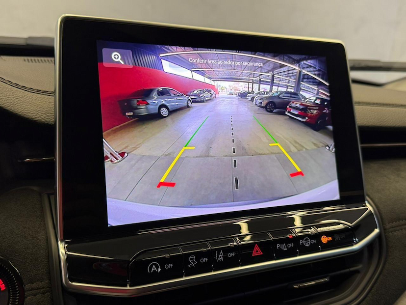 Foto do veículo JEEP COMMANDER  LIM T270 2024 17.447 KM 172.900,00