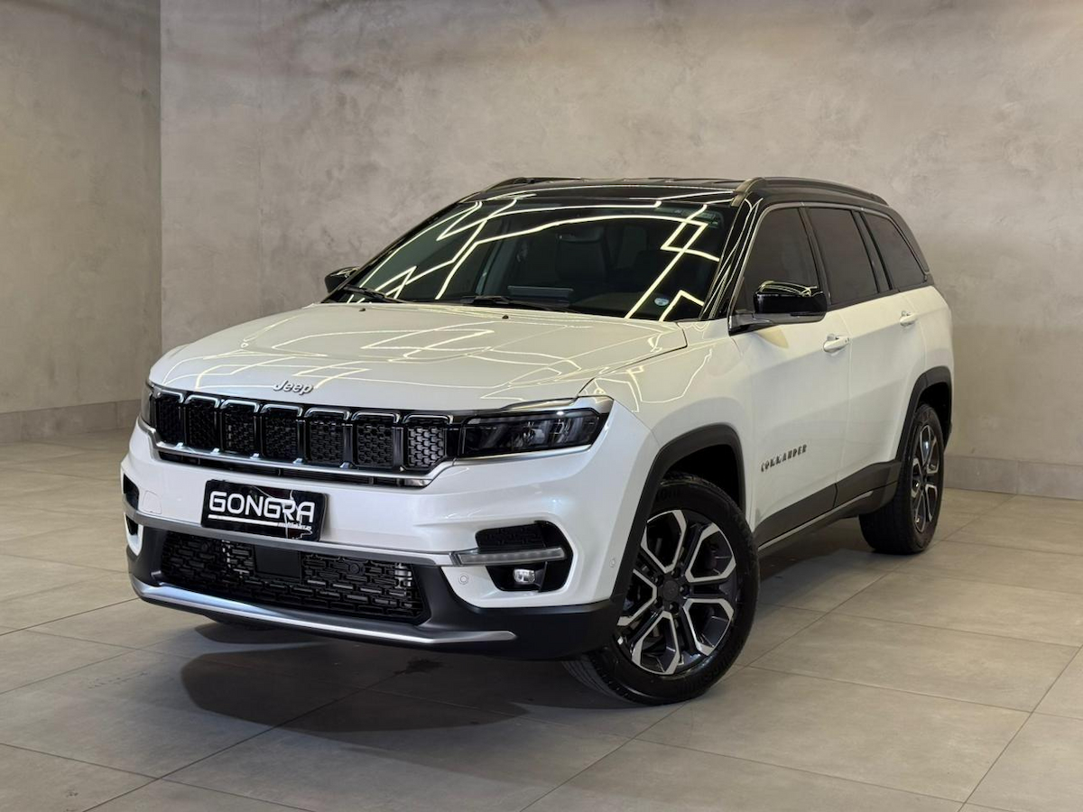 Foto do veículo JEEP COMMANDER  LIM T270 2024/2024 17.447 KM R$ 172.900,00