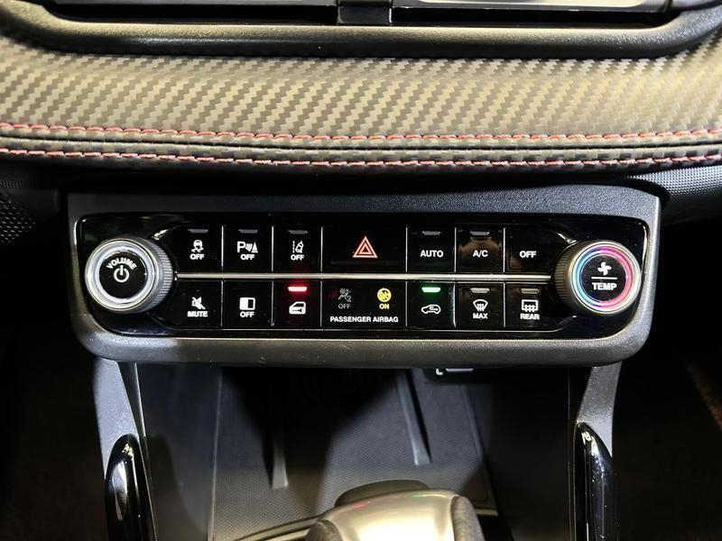 Foto do veículo FIAT FASTBACK  ABARTH 270 2024 15.500 KM 134.900,00