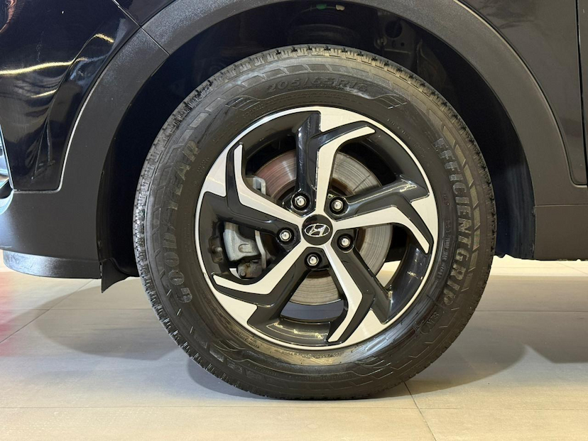 Foto do veículo HYUNDAI CRETA  ATTITUDE 1.6 AUTOMATICO 2019 101.157 KM 82.900,00