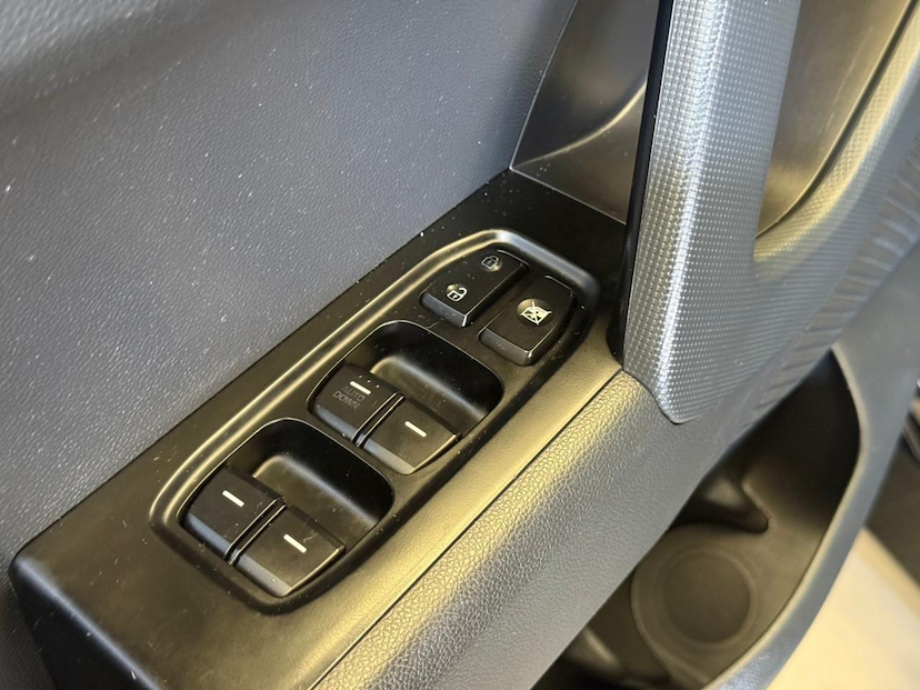 Foto do veículo HYUNDAI CRETA  ATTITUDE 1.6 AUTOMATICO 2019 101.157 KM 82.900,00