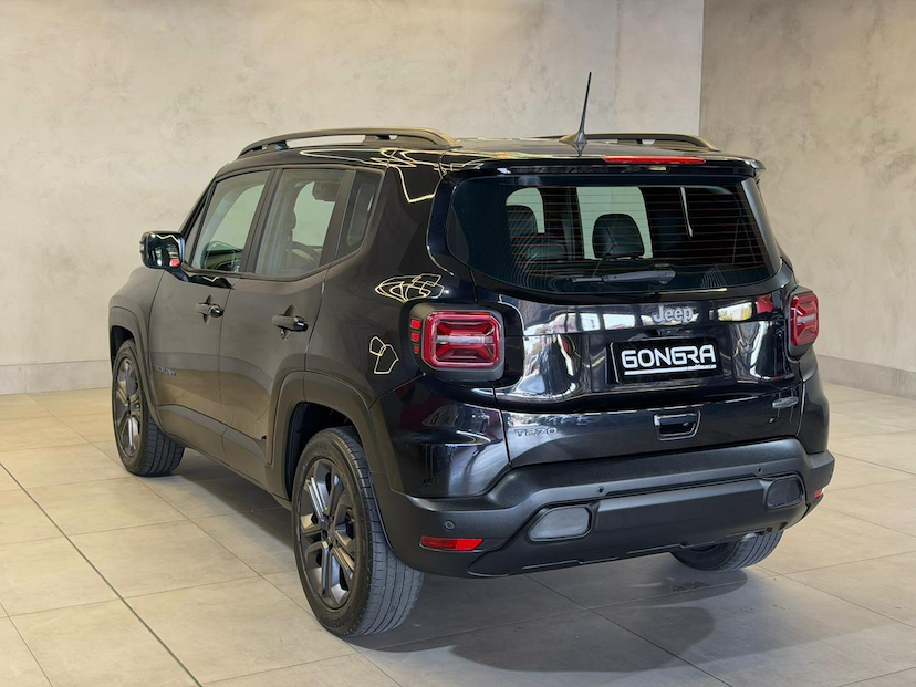 Foto do veículo JEEP RENEGADE  LGTD T270 2024 29.406 KM 115.900,00