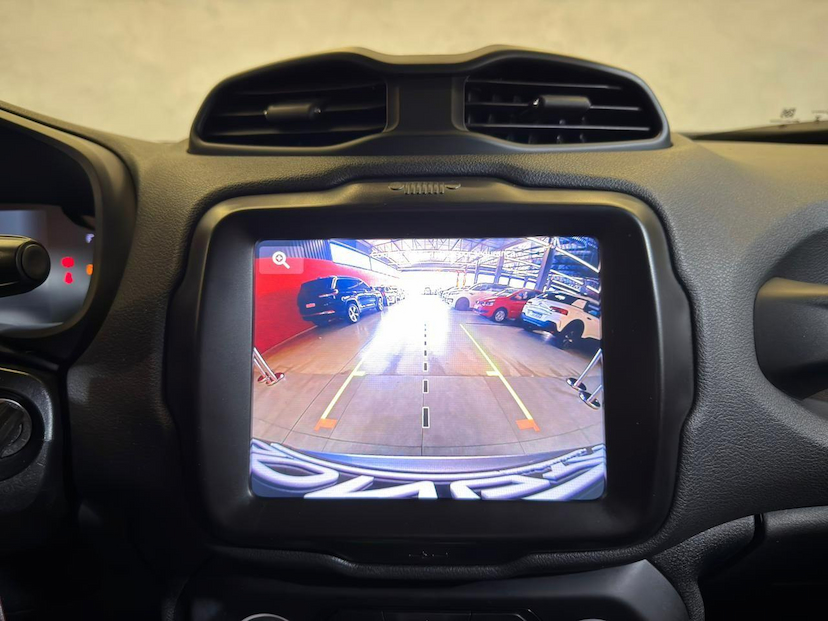 Foto do veículo JEEP RENEGADE  LGTD T270 2022 41.219 KM 102.900,00