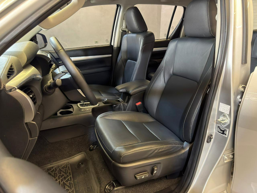 Foto do veículo TOYOTA HILUX  SRV CD 4X2 2.7 FLEX 16V AUTOMATICO 2017 39.893 KM 152.900,00