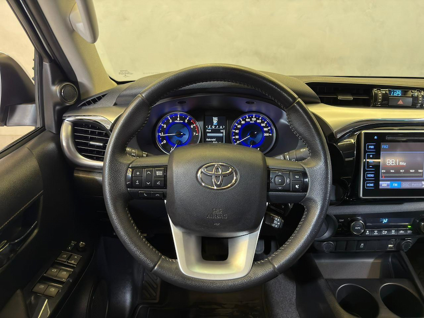 Foto do veículo TOYOTA HILUX  SRV CD 4X2 2.7 FLEX 16V AUTOMATICO 2017 39.893 KM 152.900,00