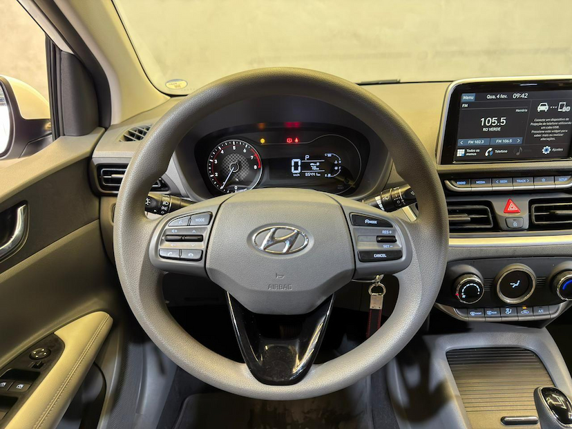 Foto do veículo HYUNDAI HB20S  EVOLUTION 1.0 TB FLEX 12V AUT. 2021 65.381 KM 76.900,00