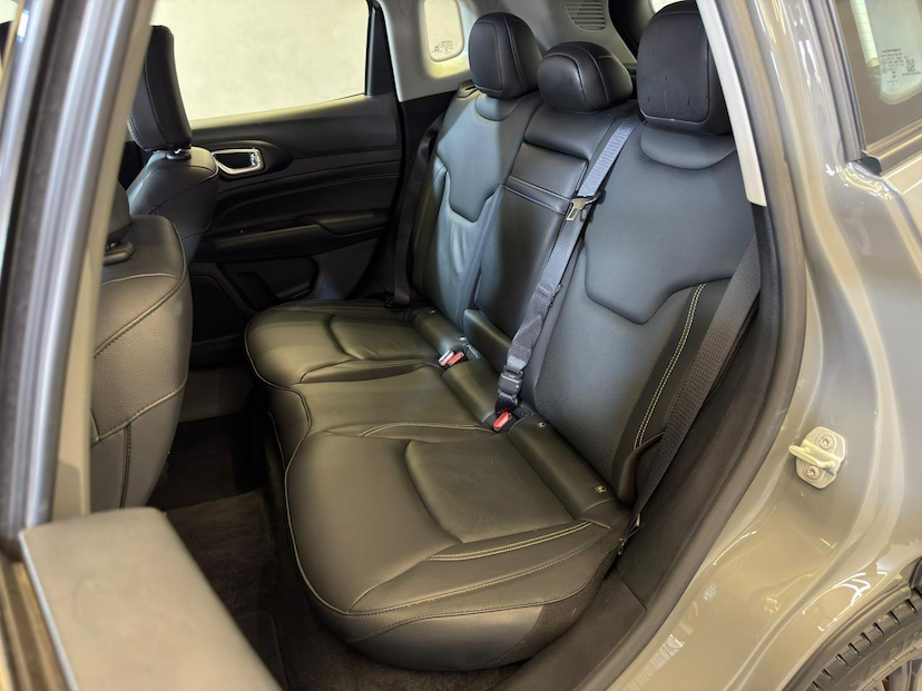 Foto do veículo JEEP COMPASS  LONG T 2025 14.336 KM 162.900,00
