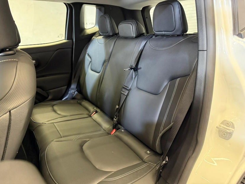 Foto do veículo JEEP RENEGADE  LGTD T270 2025 13.246 KM 129.900,00