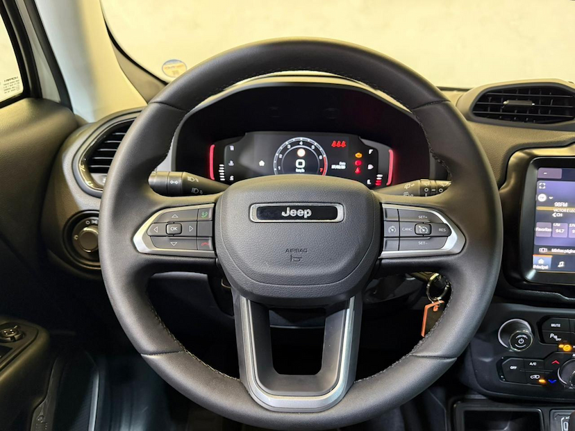 Foto do veículo JEEP RENEGADE  LGTD T270 2025 13.246 KM 129.900,00