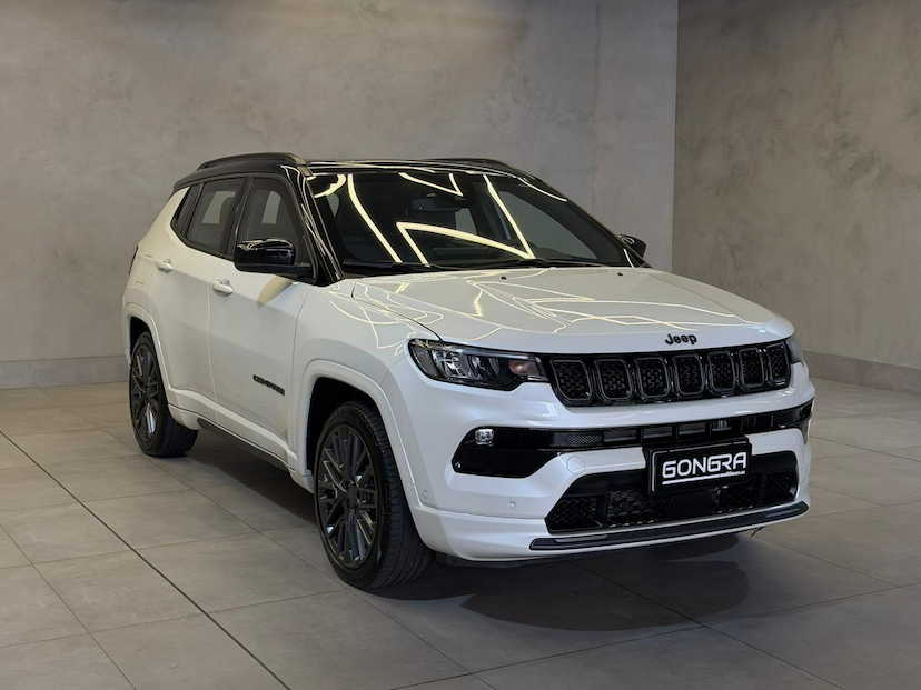 Foto do veículo JEEP COMPASS  SERIE S TF 2024 10.461 KM 189.900,00