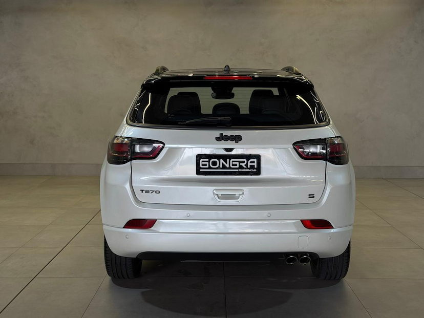 Foto do veículo JEEP COMPASS  SERIE S TF 2024 10.461 KM 189.900,00