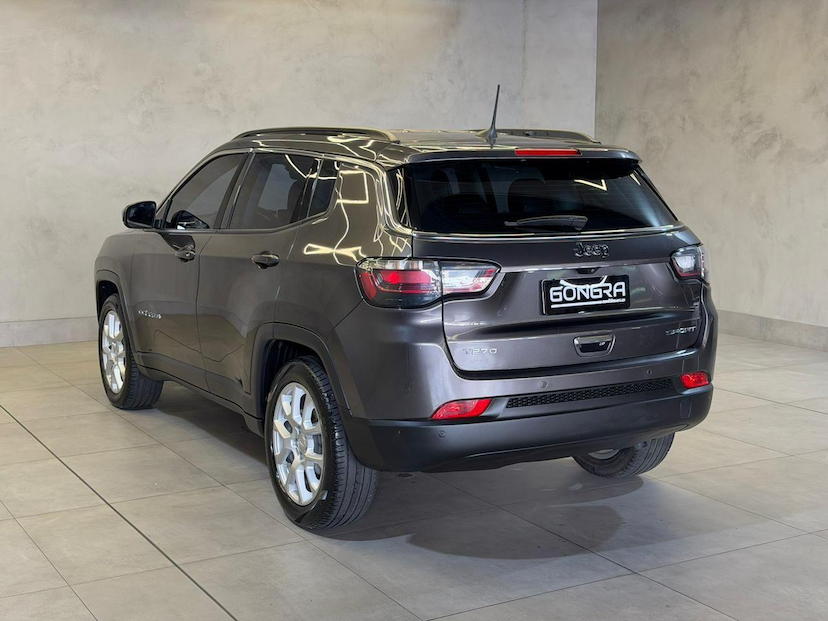 Foto do veículo JEEP COMPASS  SPORT TF 2022 24.373 KM 114.900,00