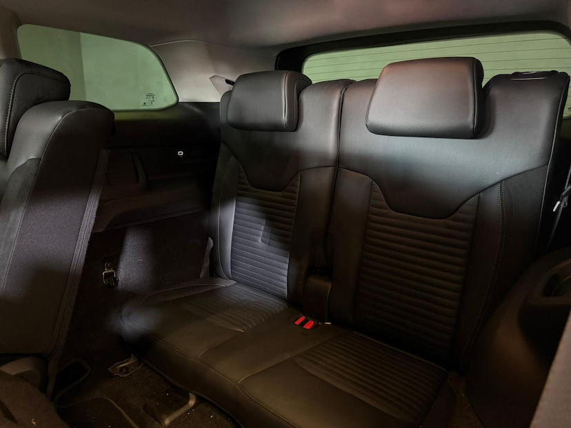 Foto do veículo JEEP COMMANDER  LIMITED T270 TURBO FLEX 2024 31.254 KM 169.900,00