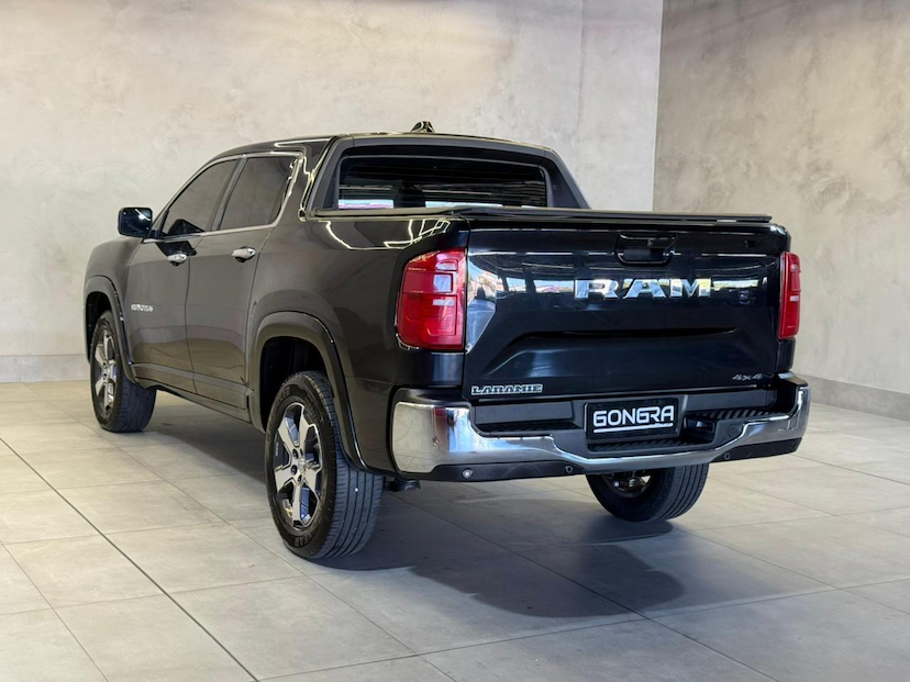 Foto do veículo RAM RAMPAGE  LARAMIE 2.0 2024 19.435 KM 202.900,00
