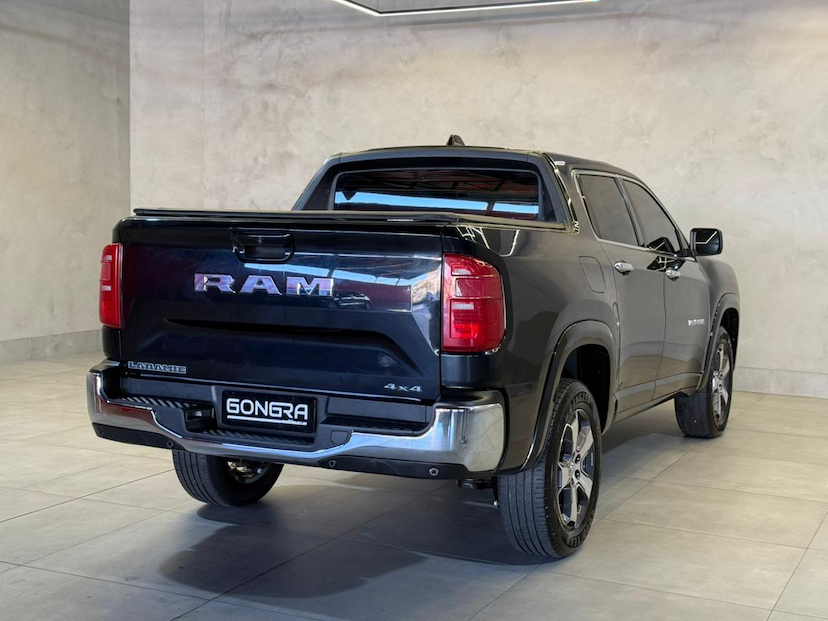 Foto do veículo RAM RAMPAGE  LARAMIE 2.0 2024 19.435 KM 202.900,00