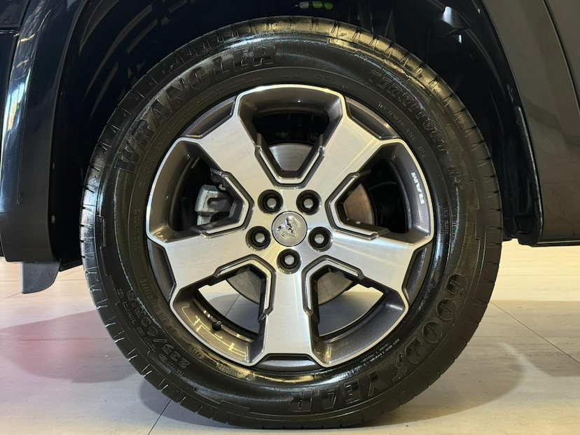 Foto do veículo RAM RAMPAGE  LARAMIE 2.0 2024 19.435 KM 202.900,00
