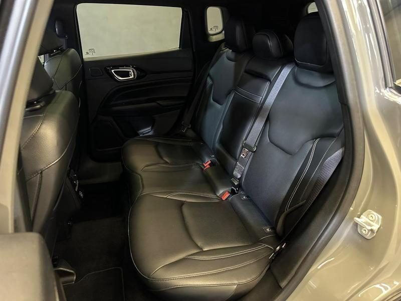 Foto do veículo JEEP COMPASS  SERIE S TF 2024 59.353 KM 159.900,00