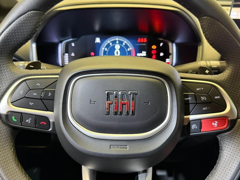 Foto do veículo FIAT FASTBACK  LIMITED EDITION 2025 30.159 KM 129.900,00